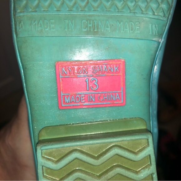 Ll Bean youth rubber rain boots size 13 - Picture 6 of 6